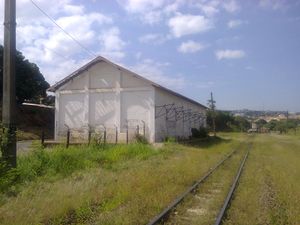 Armazém ferroviário desativado.jpg